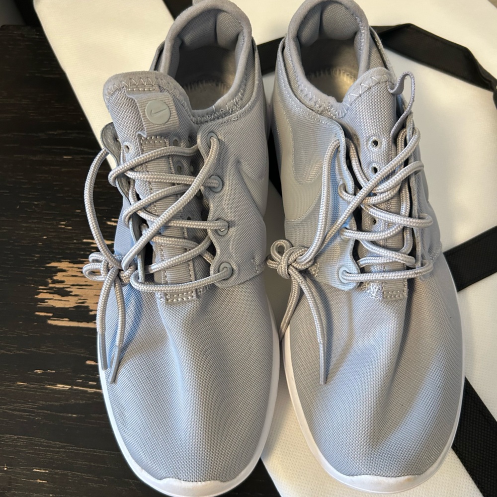 Nike Women's Roshe two Wolf Grey Sneakers
